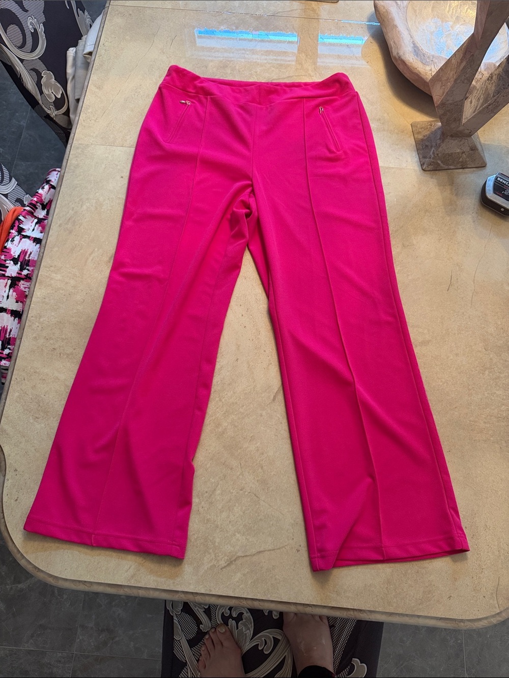 Women’s  Hot Pink Pull-On Knit Pants, no wrinkle, XL